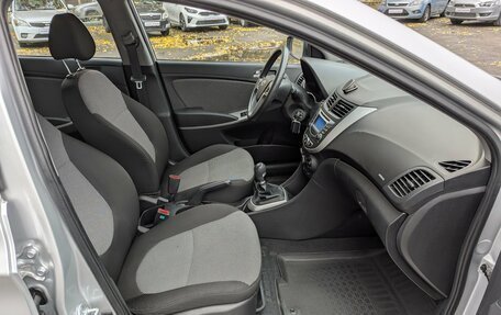 Hyundai Solaris II рестайлинг, 2014 год, 905 000 рублей, 9 фотография