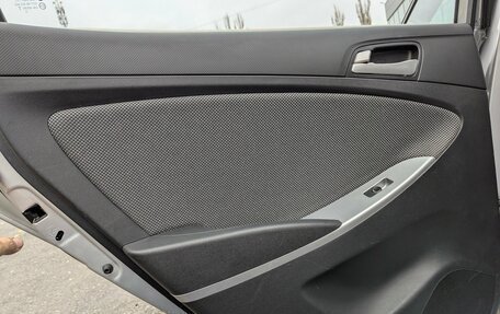 Hyundai Solaris II рестайлинг, 2014 год, 905 000 рублей, 16 фотография