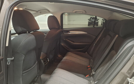 Mazda 6, 2018 год, 2 099 000 рублей, 15 фотография