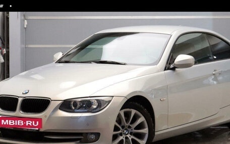 BMW 3 серия, 2011 год, 1 500 000 рублей, 2 фотография