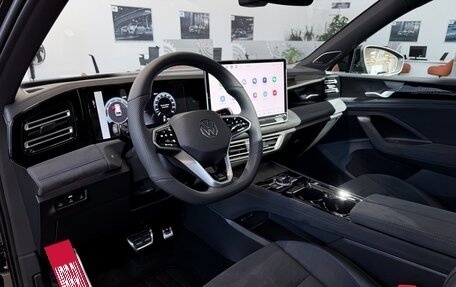 Volkswagen Tiguan, 2025 год, 4 950 000 рублей, 11 фотография