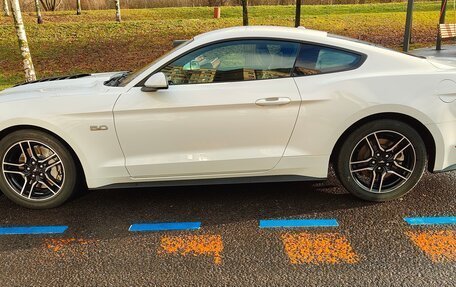 Ford Mustang VI рестайлинг, 2019 год, 3 999 999 рублей, 2 фотография