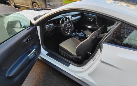 Ford Mustang VI рестайлинг, 2019 год, 3 999 999 рублей, 9 фотография