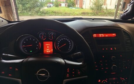 Opel Insignia II рестайлинг, 2010 год, 780 000 рублей, 15 фотография