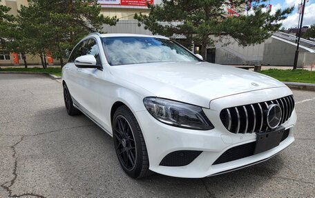 Mercedes-Benz C-Класс, 2019 год, 2 100 000 рублей, 2 фотография