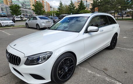 Mercedes-Benz C-Класс, 2019 год, 2 100 000 рублей, 6 фотография