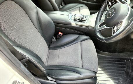 Mercedes-Benz C-Класс, 2019 год, 2 100 000 рублей, 22 фотография