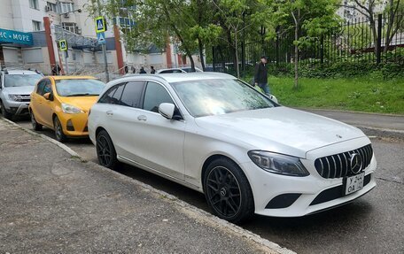 Mercedes-Benz C-Класс, 2019 год, 2 100 000 рублей, 30 фотография