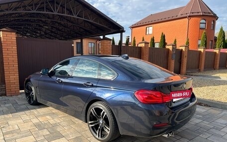 BMW 4 серия, 2017 год, 2 400 000 рублей, 3 фотография