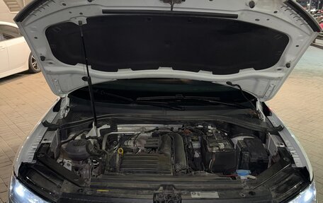 Volkswagen Tiguan II, 2017 год, 2 300 000 рублей, 5 фотография