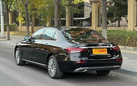 Mercedes-Benz E-Класс, 2022 год, 4 900 096 рублей, 4 фотография