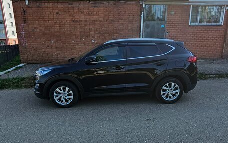 Hyundai Tucson III, 2019 год, 2 400 000 рублей, 3 фотография