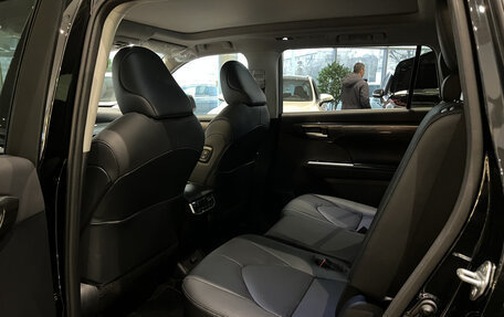 Toyota Highlander, 2025 год, 6 350 000 рублей, 15 фотография