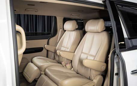 KIA Carnival III, 2017 год, 2 199 000 рублей, 22 фотография