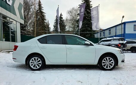 Skoda Octavia, 2018 год, 1 485 000 рублей, 8 фотография