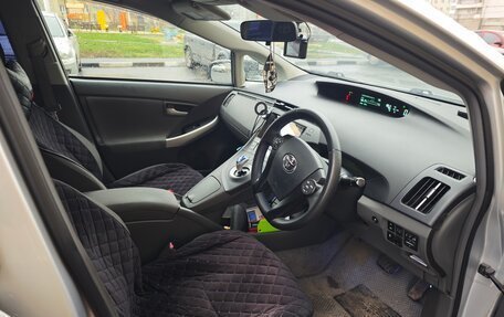 Toyota Prius, 2009 год, 1 200 000 рублей, 11 фотография