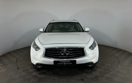 Infiniti QX70, 2014 год, 2 250 000 рублей, 2 фотография