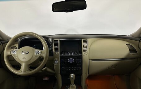 Infiniti QX70, 2014 год, 2 250 000 рублей, 7 фотография