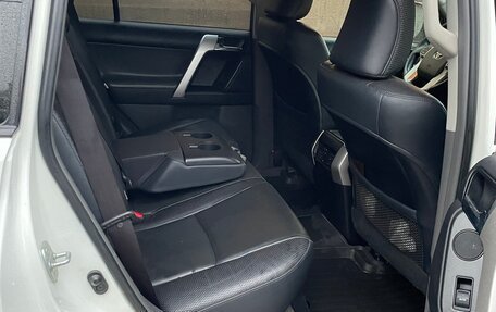 Toyota Land Cruiser Prado 150 рестайлинг 2, 2012 год, 2 890 000 рублей, 13 фотография