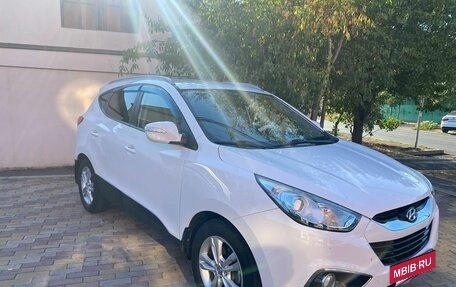 Hyundai ix35 I рестайлинг, 2012 год, 1 550 000 рублей, 3 фотография