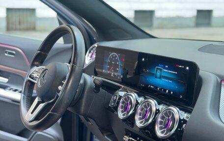 Mercedes-Benz GLA, 2020 год, 4 000 000 рублей, 10 фотография