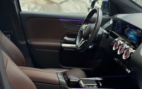 Mercedes-Benz GLA, 2020 год, 4 000 000 рублей, 11 фотография