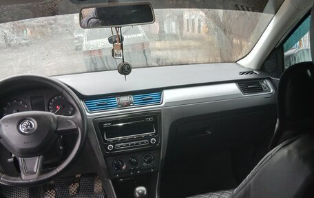 Skoda Rapid I, 2015 год, 600 000 рублей, 5 фотография