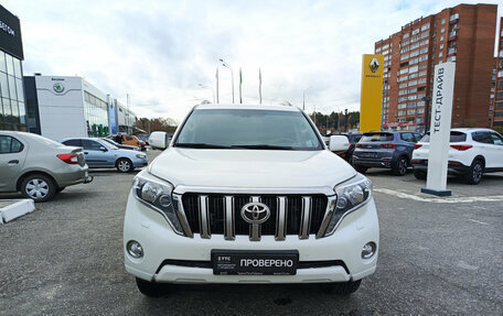 Toyota Land Cruiser Prado 150 рестайлинг 2, 2016 год, 2 929 000 рублей, 2 фотография