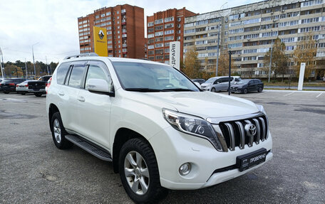 Toyota Land Cruiser Prado 150 рестайлинг 2, 2016 год, 2 929 000 рублей, 3 фотография
