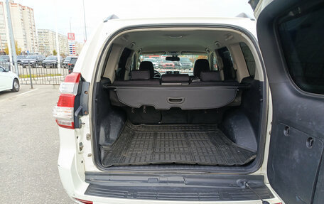 Toyota Land Cruiser Prado 150 рестайлинг 2, 2016 год, 2 929 000 рублей, 10 фотография