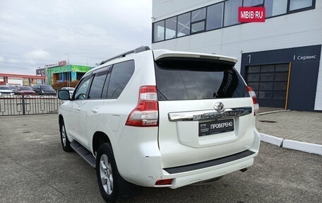 Toyota Land Cruiser Prado 150 рестайлинг 2, 2016 год, 2 929 000 рублей, 7 фотография