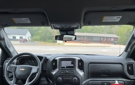 Chevrolet Silverado, 2025 год, 7 359 911 рублей, 9 фотография