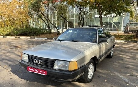 Audi 100, 1988 год, 229 000 рублей, 1 фотография