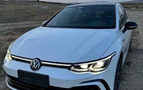 Volkswagen Golf VIII, 2021 год, 2 290 000 рублей, 1 фотография