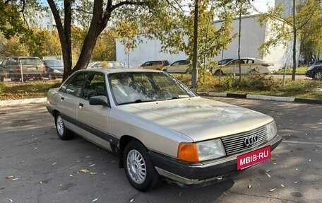 Audi 100, 1988 год, 229 000 рублей, 4 фотография
