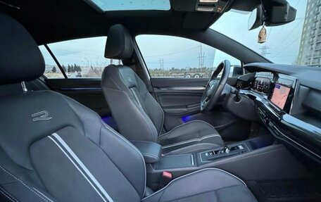 Volkswagen Golf VIII, 2021 год, 2 290 000 рублей, 9 фотография