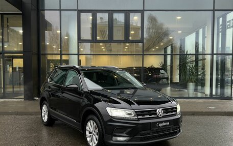 Volkswagen Tiguan II, 2018 год, 2 740 000 рублей, 3 фотография