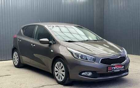KIA cee'd III, 2012 год, 977 000 рублей, 24 фотография