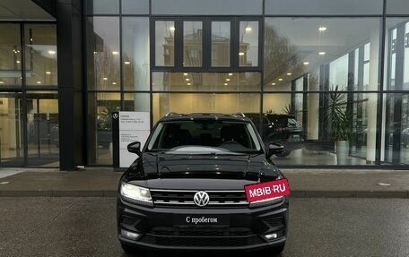 Volkswagen Tiguan II, 2018 год, 2 740 000 рублей, 2 фотография