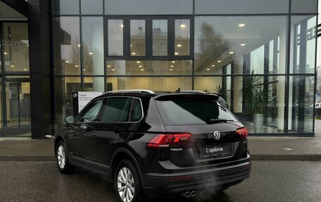 Volkswagen Tiguan II, 2018 год, 2 740 000 рублей, 7 фотография