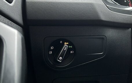 Volkswagen Tiguan II, 2018 год, 2 740 000 рублей, 17 фотография