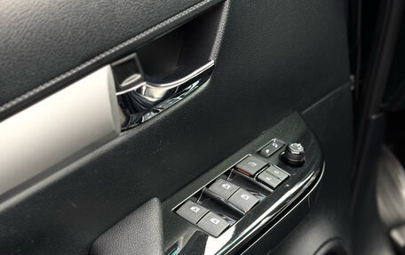 Toyota Hilux VIII, 2017 год, 4 250 000 рублей, 14 фотография