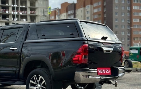 Toyota Hilux VIII, 2017 год, 4 250 000 рублей, 9 фотография