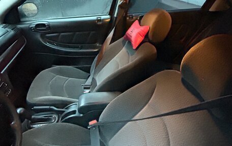 Dodge Stratus II, 2001 год, 260 000 рублей, 8 фотография