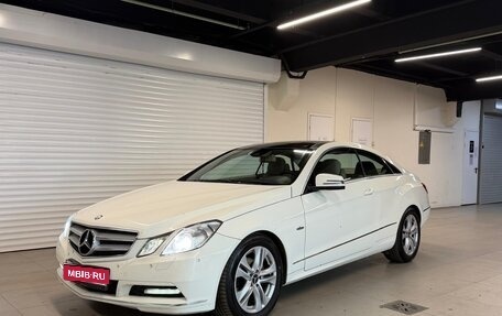 Mercedes-Benz E-Класс, 2011 год, 1 050 000 рублей, 1 фотография