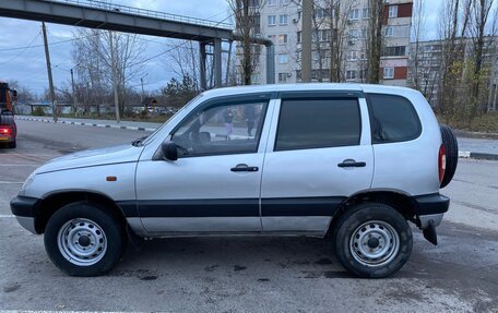 Chevrolet Niva I рестайлинг, 2005 год, 350 000 рублей, 4 фотография