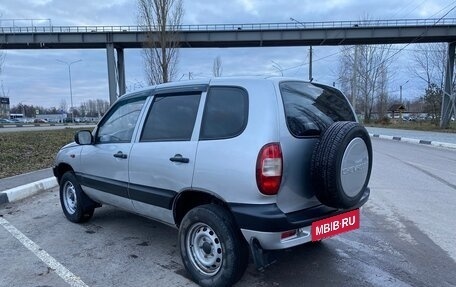 Chevrolet Niva I рестайлинг, 2005 год, 350 000 рублей, 5 фотография