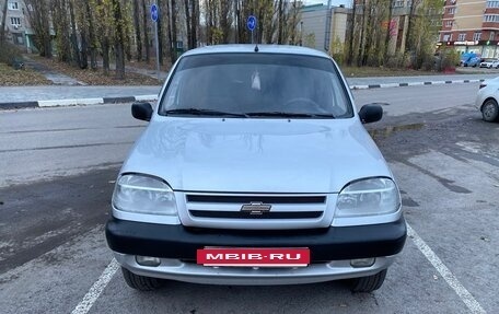 Chevrolet Niva I рестайлинг, 2005 год, 350 000 рублей, 2 фотография