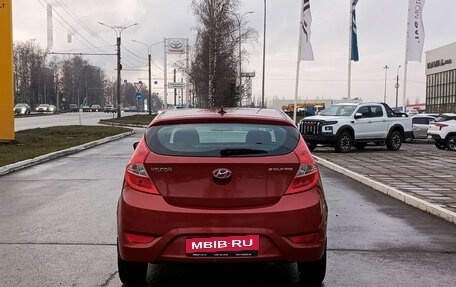 Hyundai Solaris II рестайлинг, 2011 год, 595 000 рублей, 7 фотография