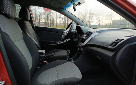 Hyundai Solaris II рестайлинг, 2011 год, 595 000 рублей, 13 фотография